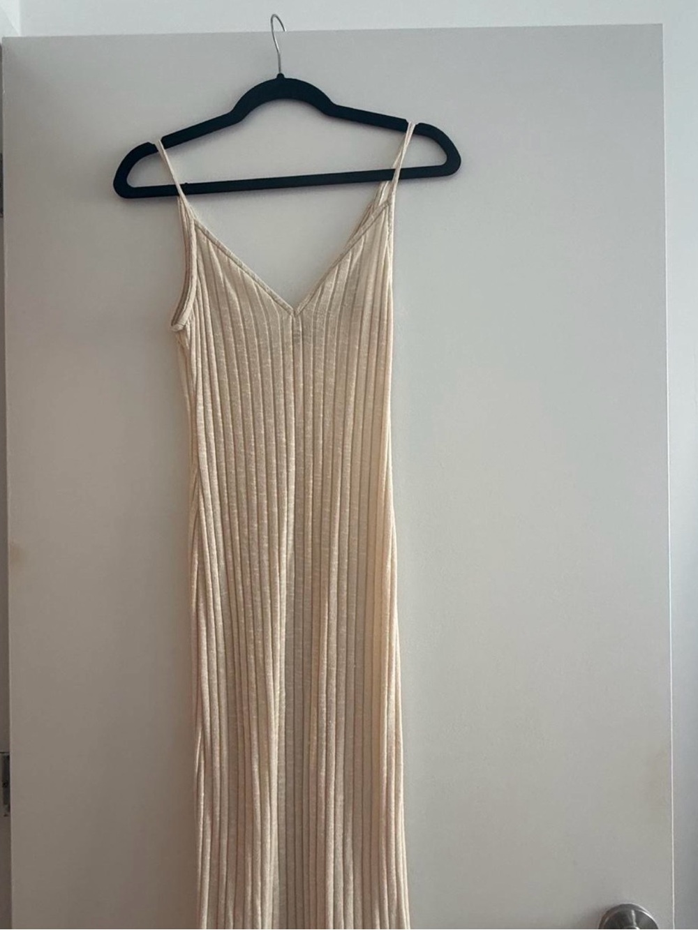 Free People Cream Ribbed V‑Neck Midi Dress and Matching Long Cardigan - Picture 2 of 4